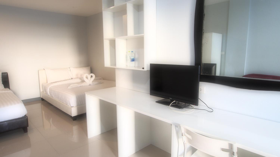 Bedroom 6