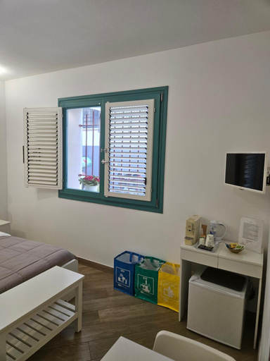 Others 2, B&B Mormina, Ragusa