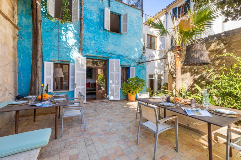 Others 2, Casa Metge Vidal, Baleares