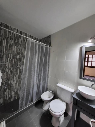 Bathroom 4, KASA, Capital