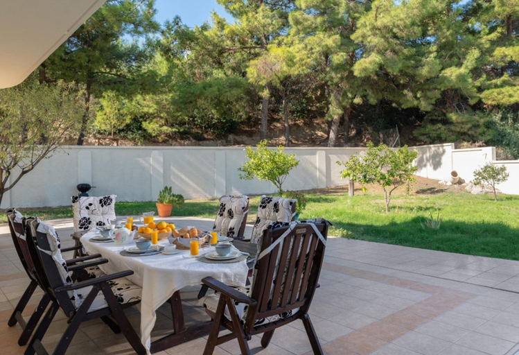 Food & Drinks 5, Luxury Villa Amaltheia Rhodes, South Aegean