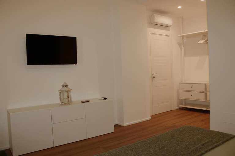 Bedroom 2, IL NINFEO San Giovanni ROMA, Rome