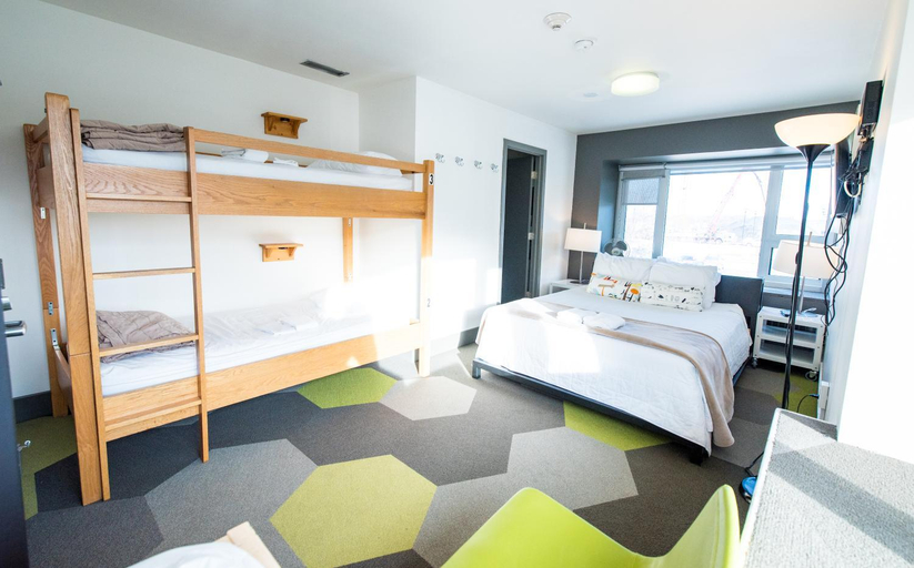 Others 5, HI Calgary City Centre Hostels, Division No. 6