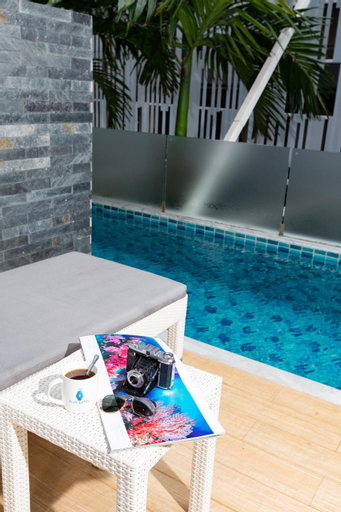 Swimming Pool 12
