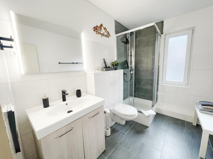Bathroom 3, Pension Trautheim - Am Stadtpark, Goslar