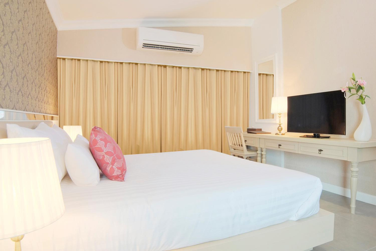 Bedroom 9