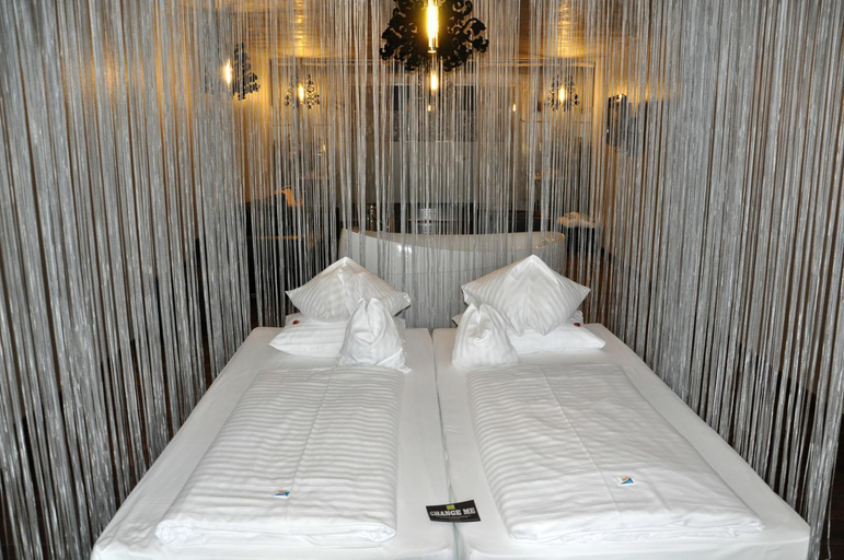 Bedroom 14