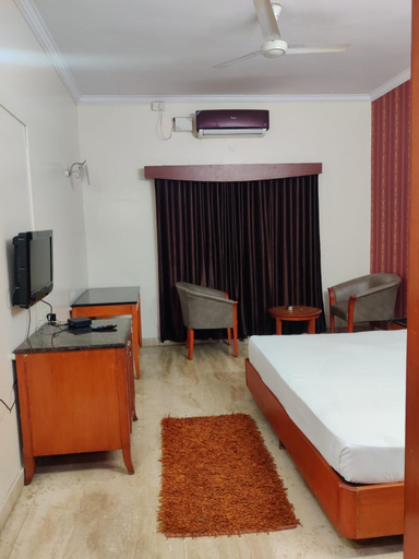 Bedroom 3, Chetan International Hotel, Bangalore