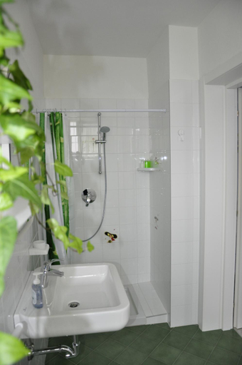 Bathroom 3, La Casa Dei Nonni, Parma