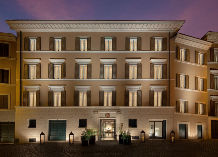 Exterior & Views 2, Palazzo Scanderbeg, Rome