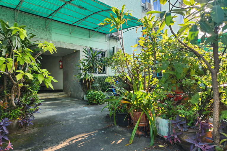 Exterior & Views 4, Green Apartment Kaset by ZUZU, Lat Phrao