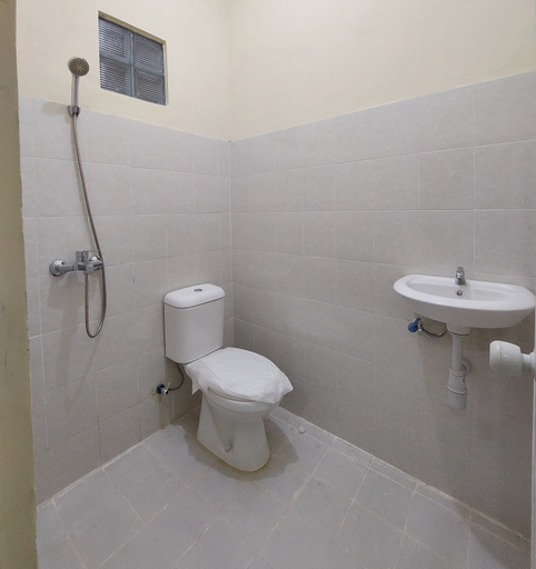 Bathroom 5, Ndalem Tirta Yogyakarta, Yogyakarta