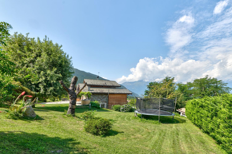 Others 5, chalet con piscina e vista panoramica, Lecco