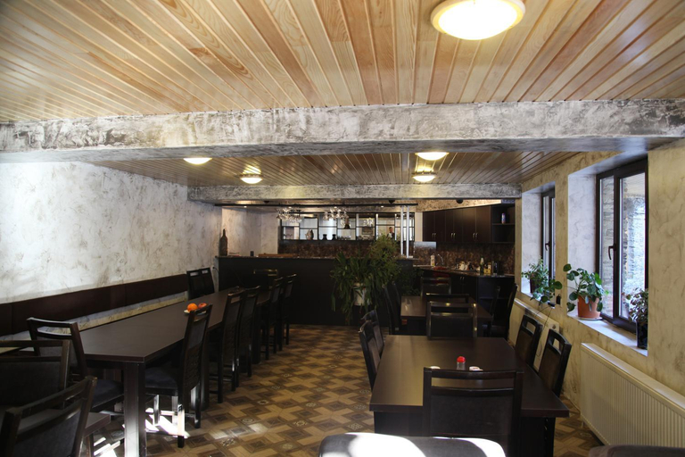Food & Drinks 3, Guesthouse David Zhorzholiani, Mestia