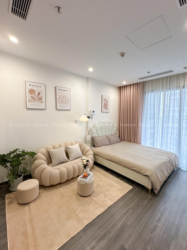 Bedroom 13