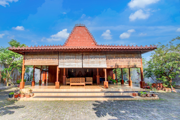 Exterior & Views 1, Capital O 93842 Jowo Segoro Resort, Gunung Kidul