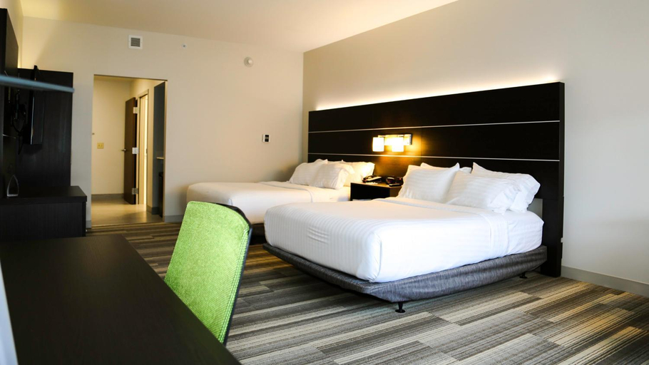 Bedroom 19