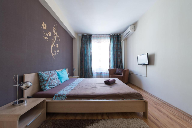 Bedroom 2, City Apartments, Stolichna