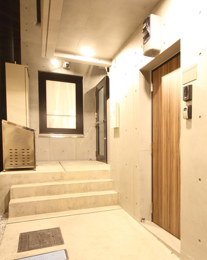 Others 2, Tokyo Time Traveler 駅徒歩5分 暮らすように泊まれるホテル, Ōta