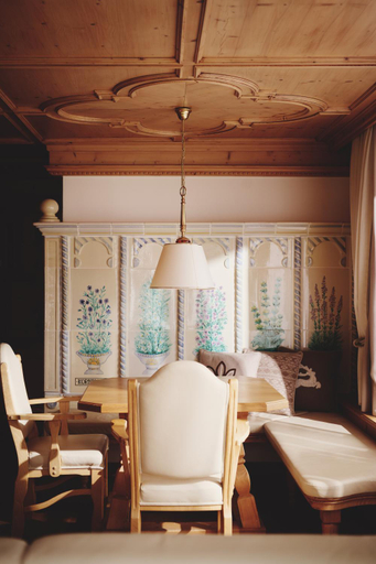 Bedroom, Burg Hotel Lech am Arlberg, Bludenz