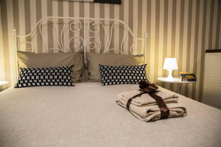 Bedroom 2, Piazza Roma Rooms, Benevento