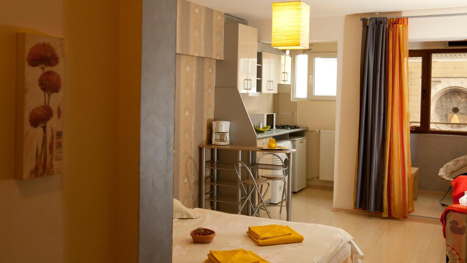 Kitchen 3, Rainbow Accommodations, Municipiul Bucuresti