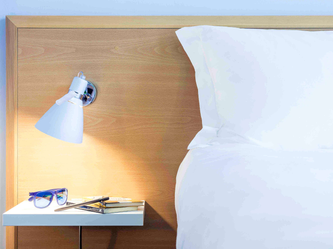 Bedroom 3, ibis Styles Napoli Garibaldi, Napoli