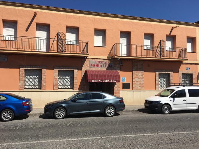 Others 5, Hostal Moraleda **, Ciudad Real