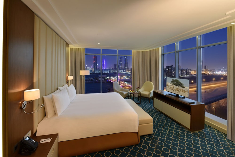 Bedroom 3, Grand Swiss-Belhotel Waterfront Seef, Manama