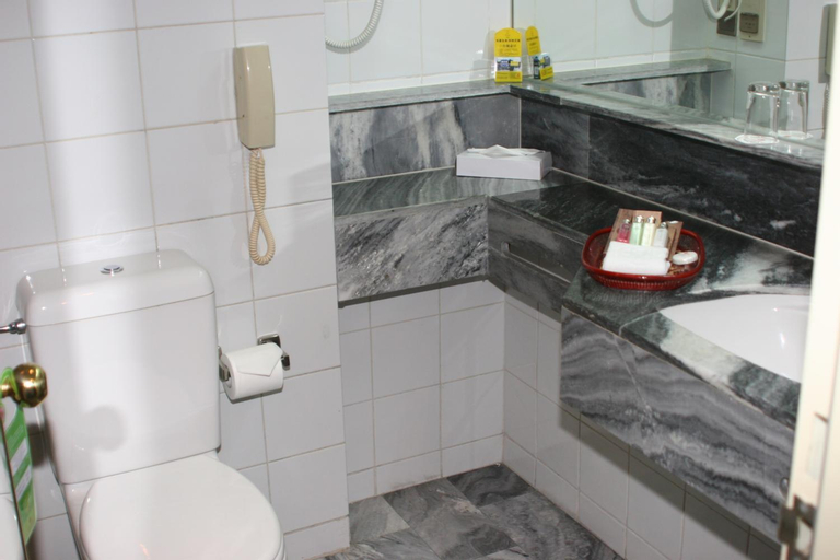 Bathroom 6