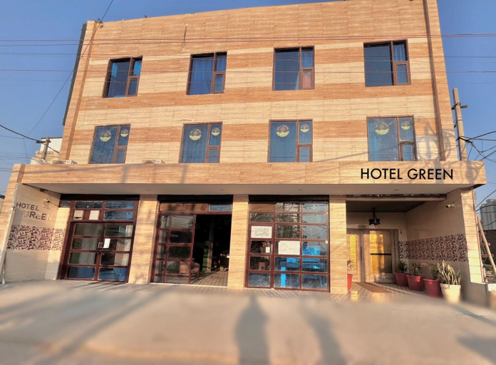 Others 3, Hotel Green, Sahibzada Ajit Singh Nagar