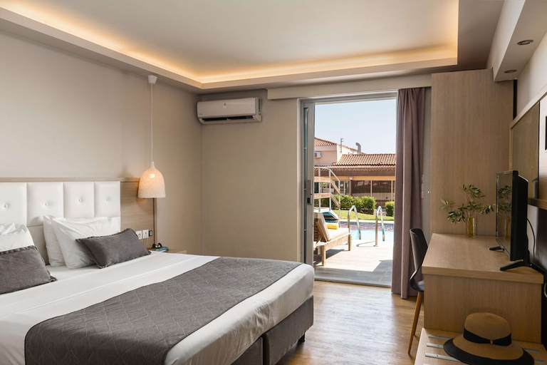 Bedroom 3, Akron Seascape Resort, Ionian Islands
