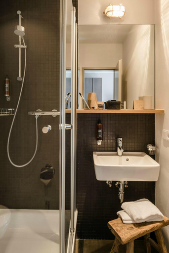 Bedroom 2, Bold Hotel Frankfurt Messe, Frankfurt am Main