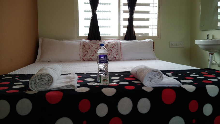 Others 4, Druva Homestay, Bellary
