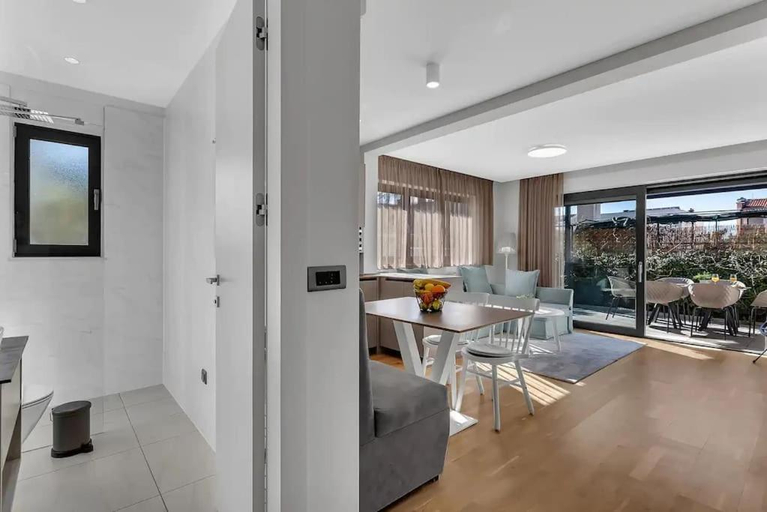 Others 2, Apartmani Vila Jelena 1 by Makarska Exklusiv, Makarska