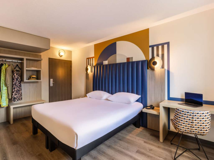 Bedroom 4, Ibis Styles Saint-Quentin, Aisne