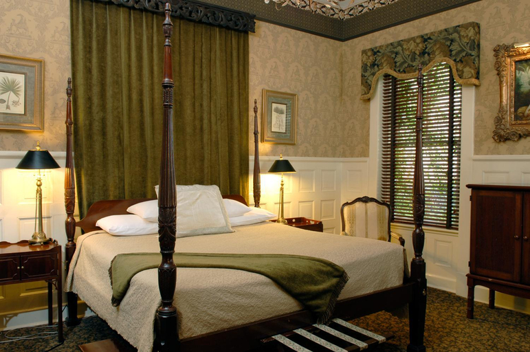 Bedroom 24
