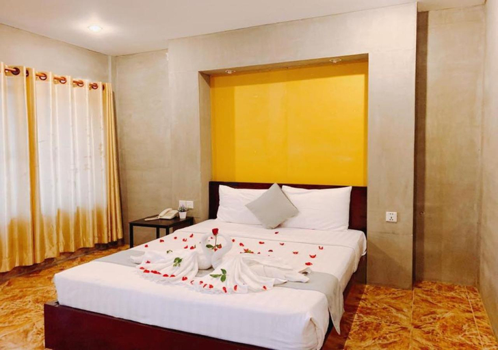 Bedroom 8