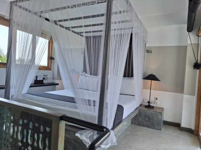 Bedroom 3, Temptation, Hikkaduwa