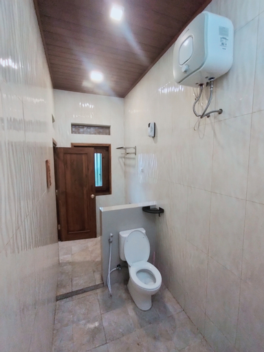Bathroom 3