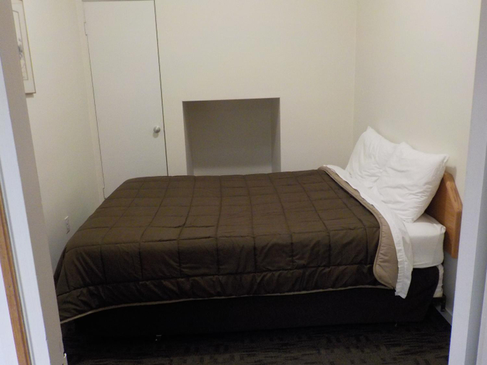 Bedroom 2, Vernon Hostel, North Okanagan