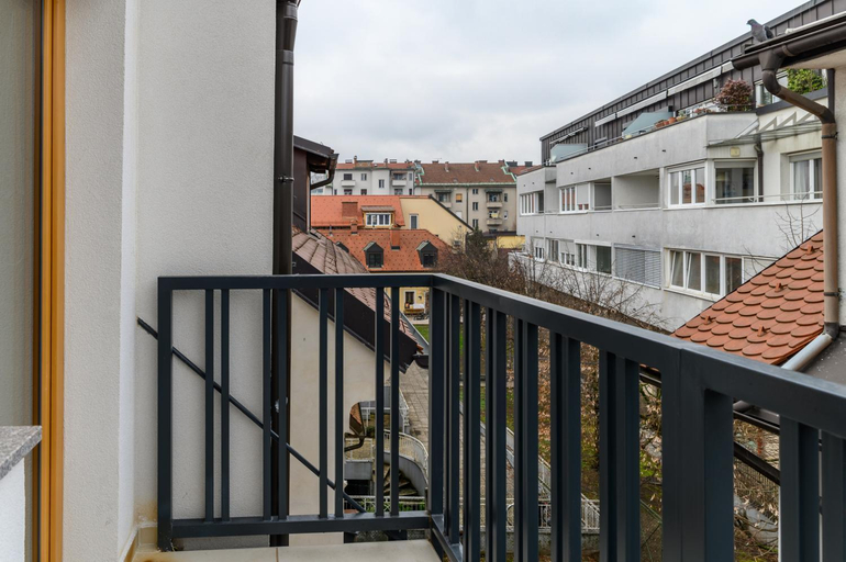 Others 3, Primus apartments, Ljubljana