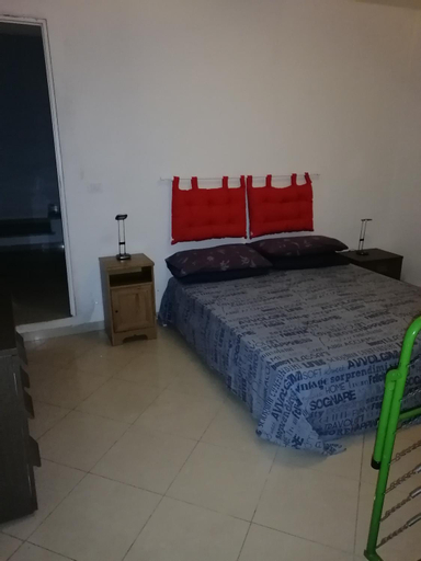 Bedroom 2, Liguria di Ponente Albenga collina, Savona