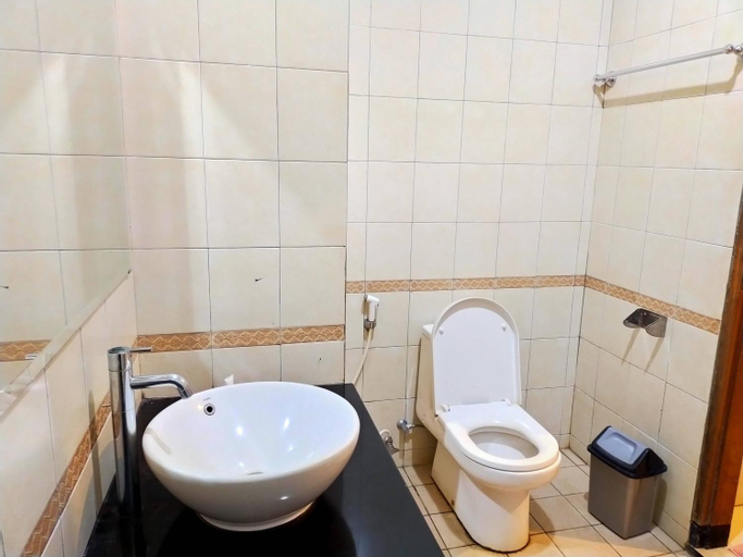 Bathroom 3