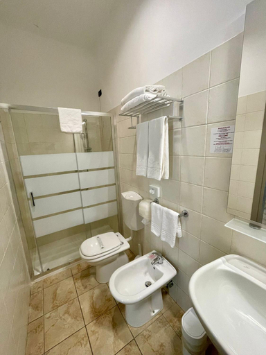 Bathroom 4, Hotel Dock Milano, Torino