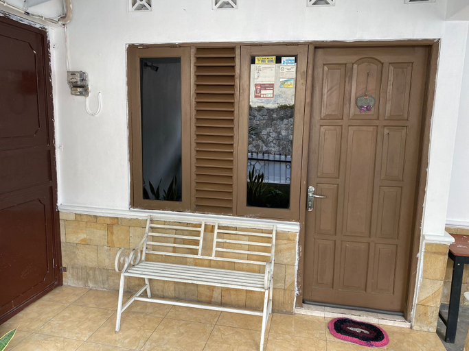 Exterior & Views 4, Bali Omah Homestay Jogja, Sleman