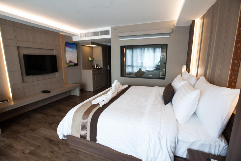 Bedroom 16