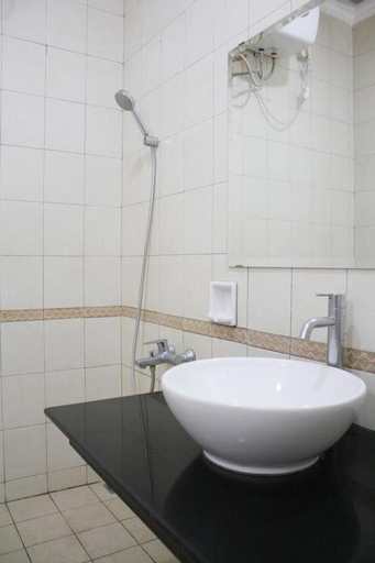 Bathroom 9