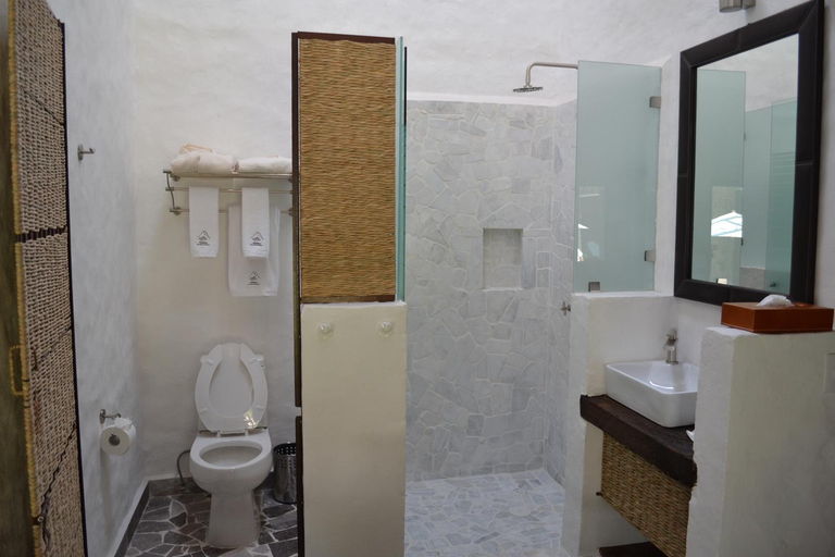 Bathroom 4, Rustika Spa Hotel Boutique, Tepoztlán