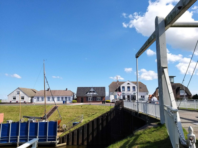 Others 2, Pension Restaurant Zur Brucke, Wittmund